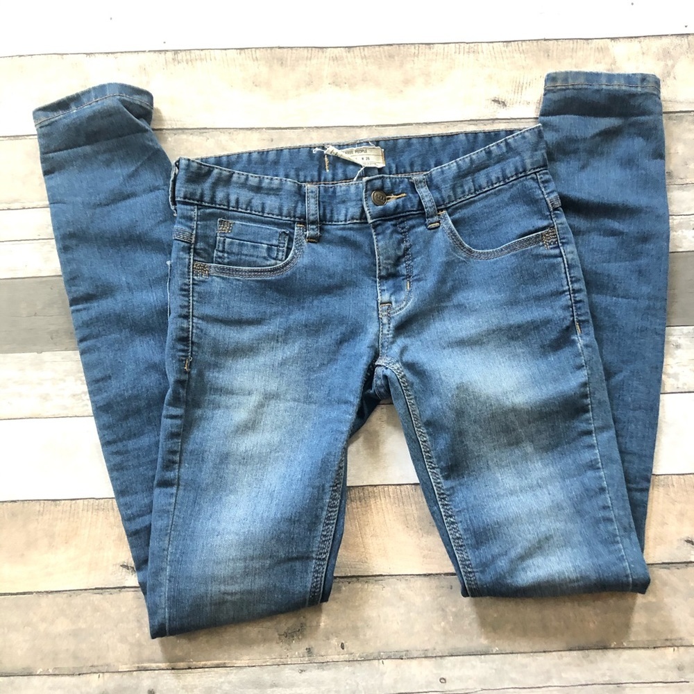 Free People Skinny Ankle Jeans 26 medium wash - Picture 3 of 7